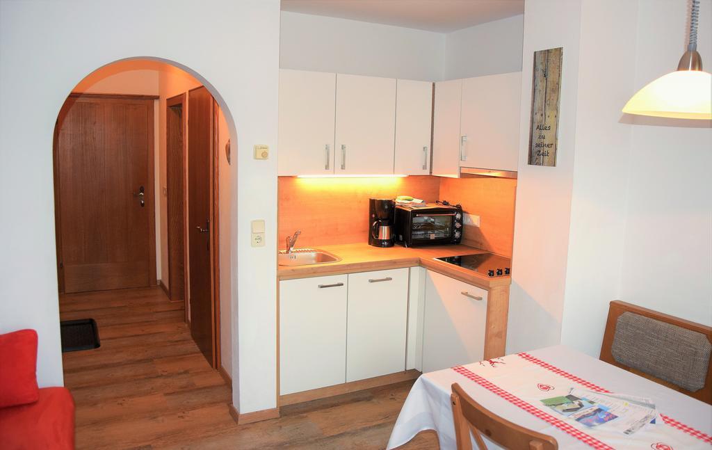 Tennladen Apartments Niederau Esterno foto